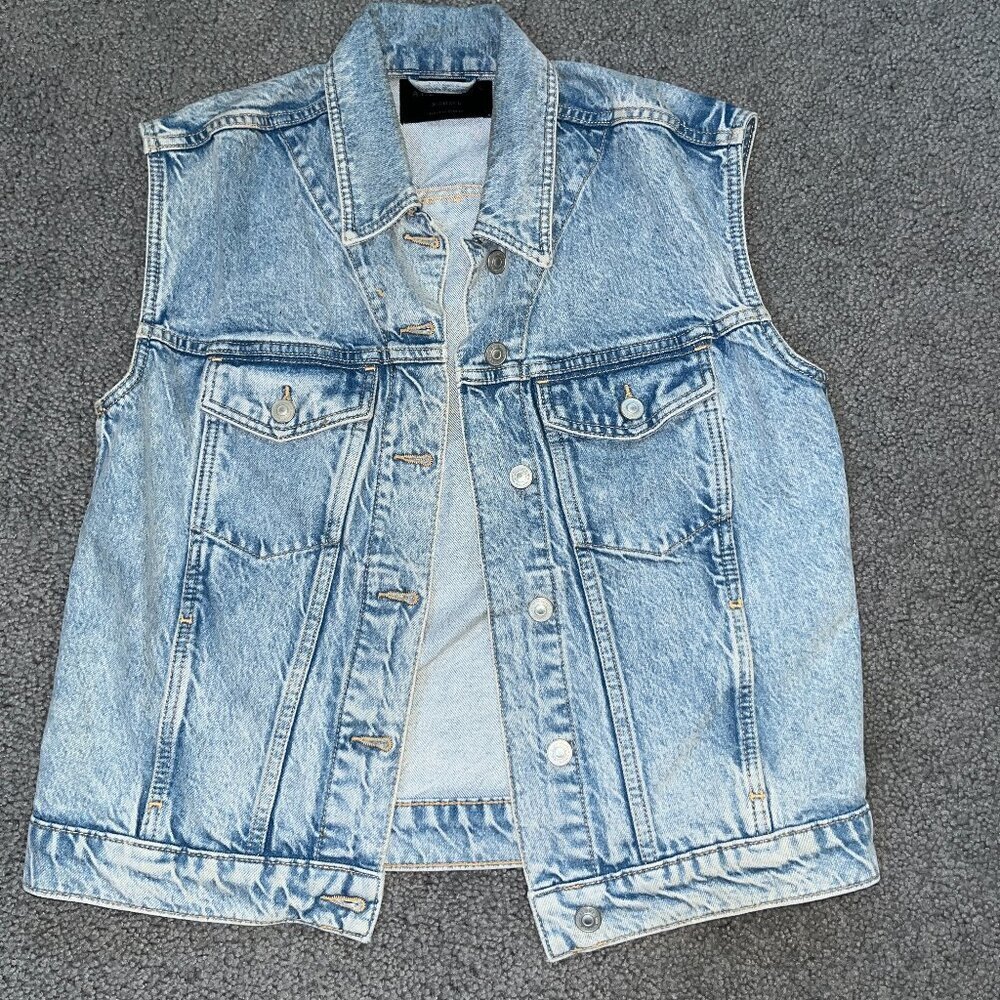 ALLSAINTS ALVA OVERSIZED BLUE DENIM VEST FRONT BUTTONS & LOGO BACK RING EUC  XS